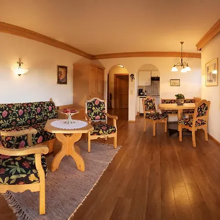 Apartements Maria-theresia Holiday home *